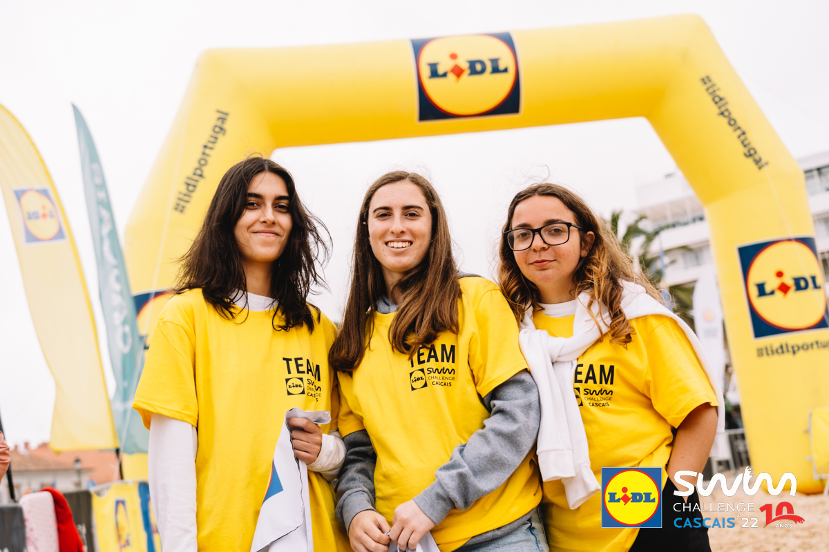 volunteers-swim-gp